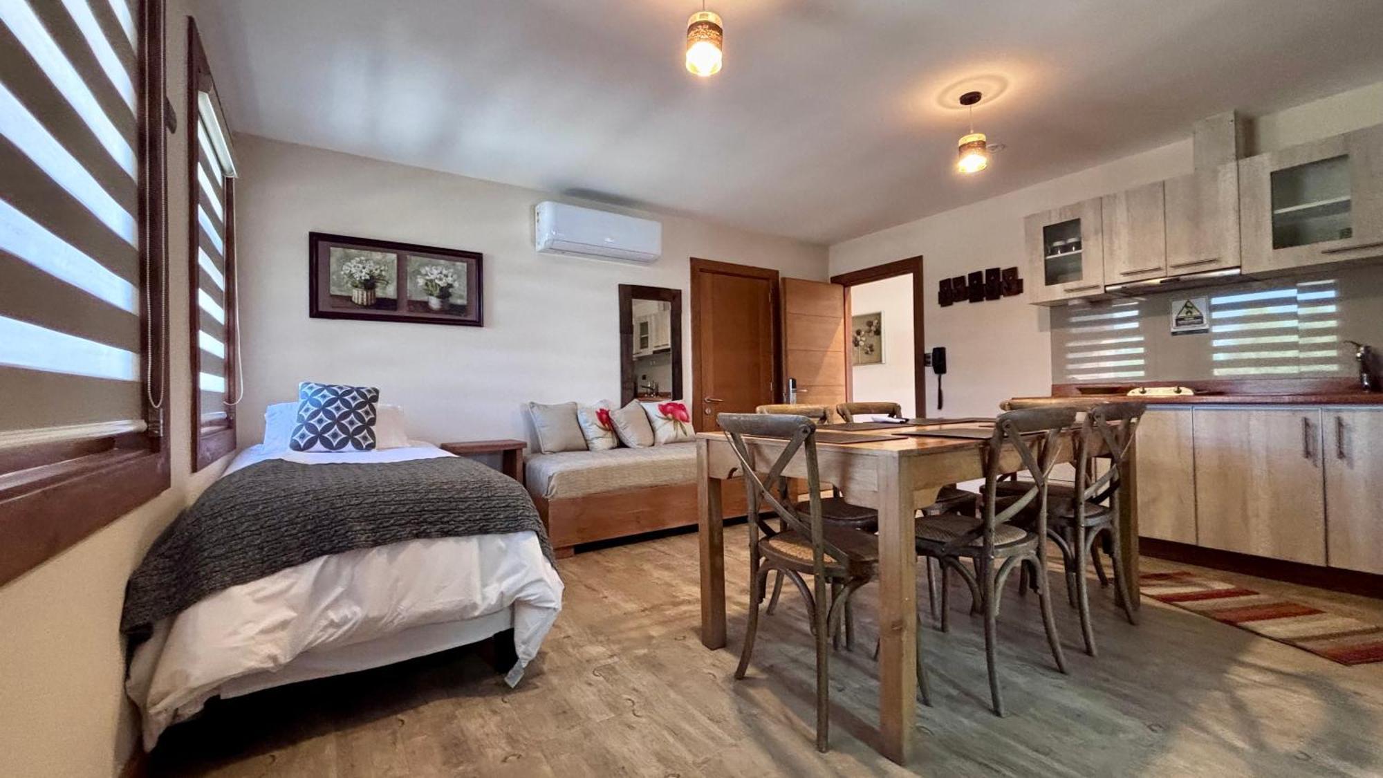 Entre Cumbres Apart Hotel Coyhaique Buitenkant foto