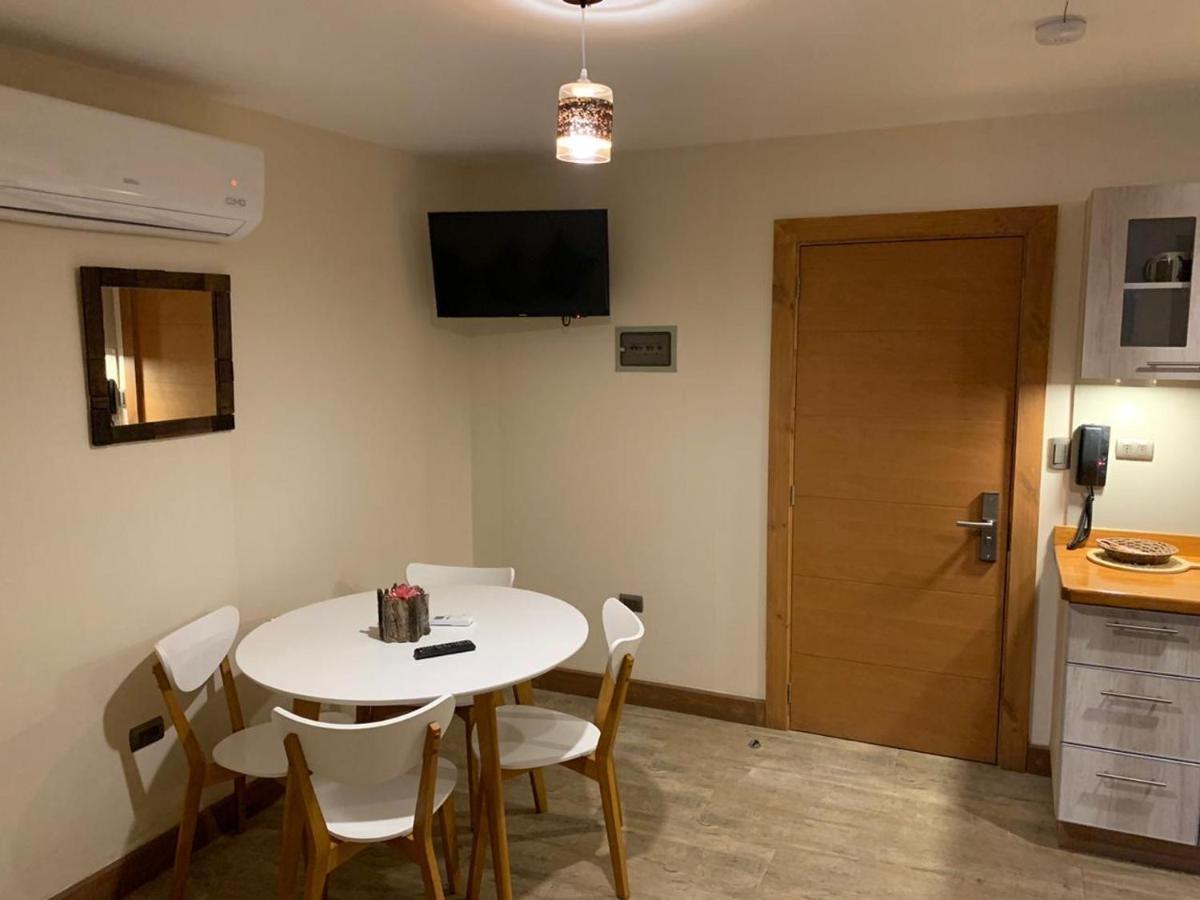 Entre Cumbres Apart Hotel Coyhaique Buitenkant foto